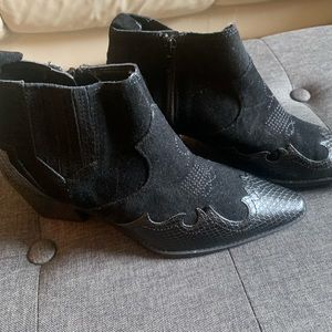 BRAND NEW Zara Booties Size 37